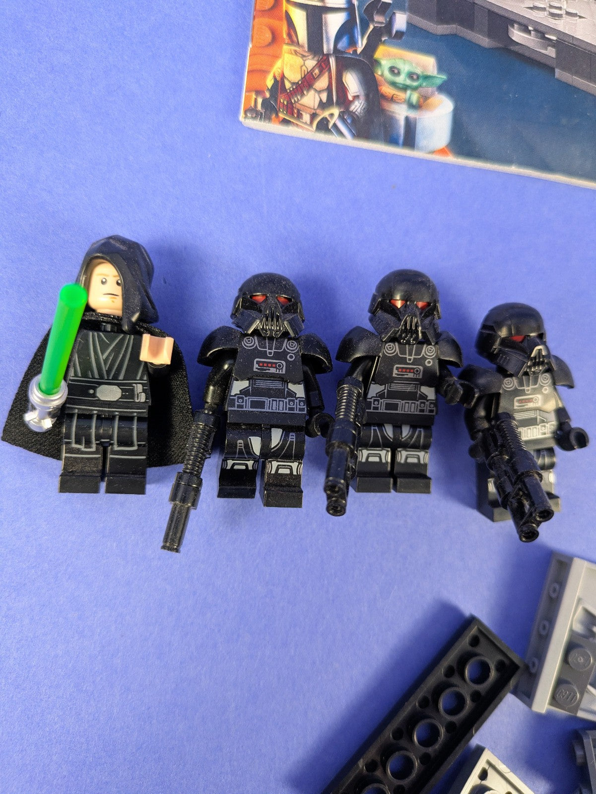 LEGO Star Wars Dark Trooper Attack 75324 Complete Set Pre-Owned