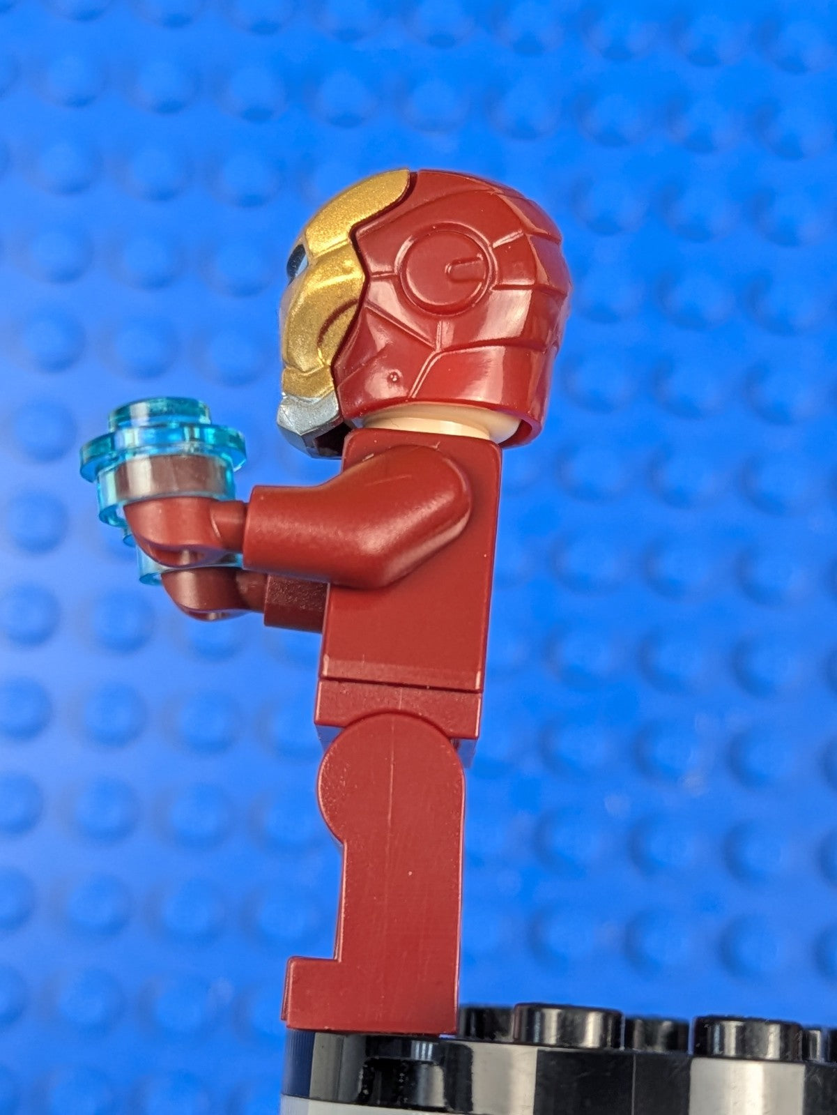 Lego Super Heroes: Iron Man - Mark 17 (Heartbreaker) sh0073 Set 76008