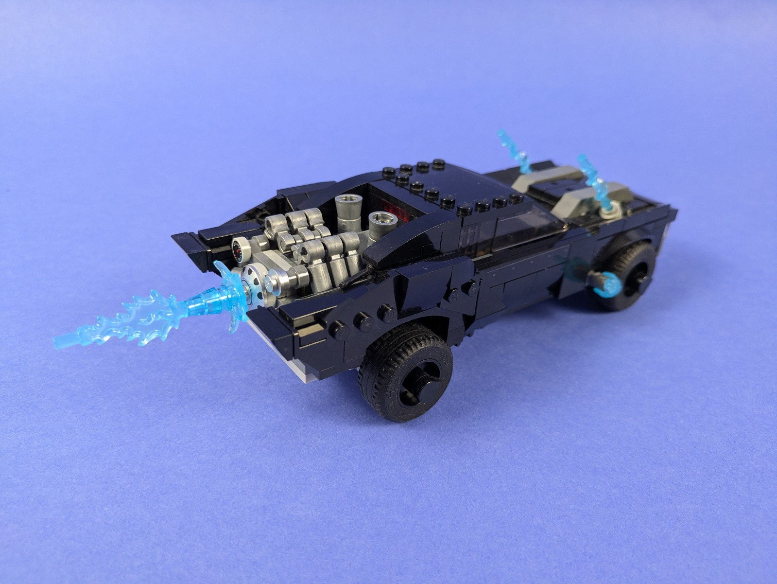 LEGO Super Heroes Batmobile: The Penguin Chase 76181 Complete Set Pre-Owned