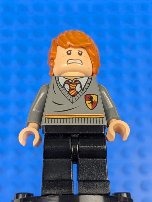 Lego Harry Potter: Ron Weasley - Gryffindor Stripe hp112 Set 4738