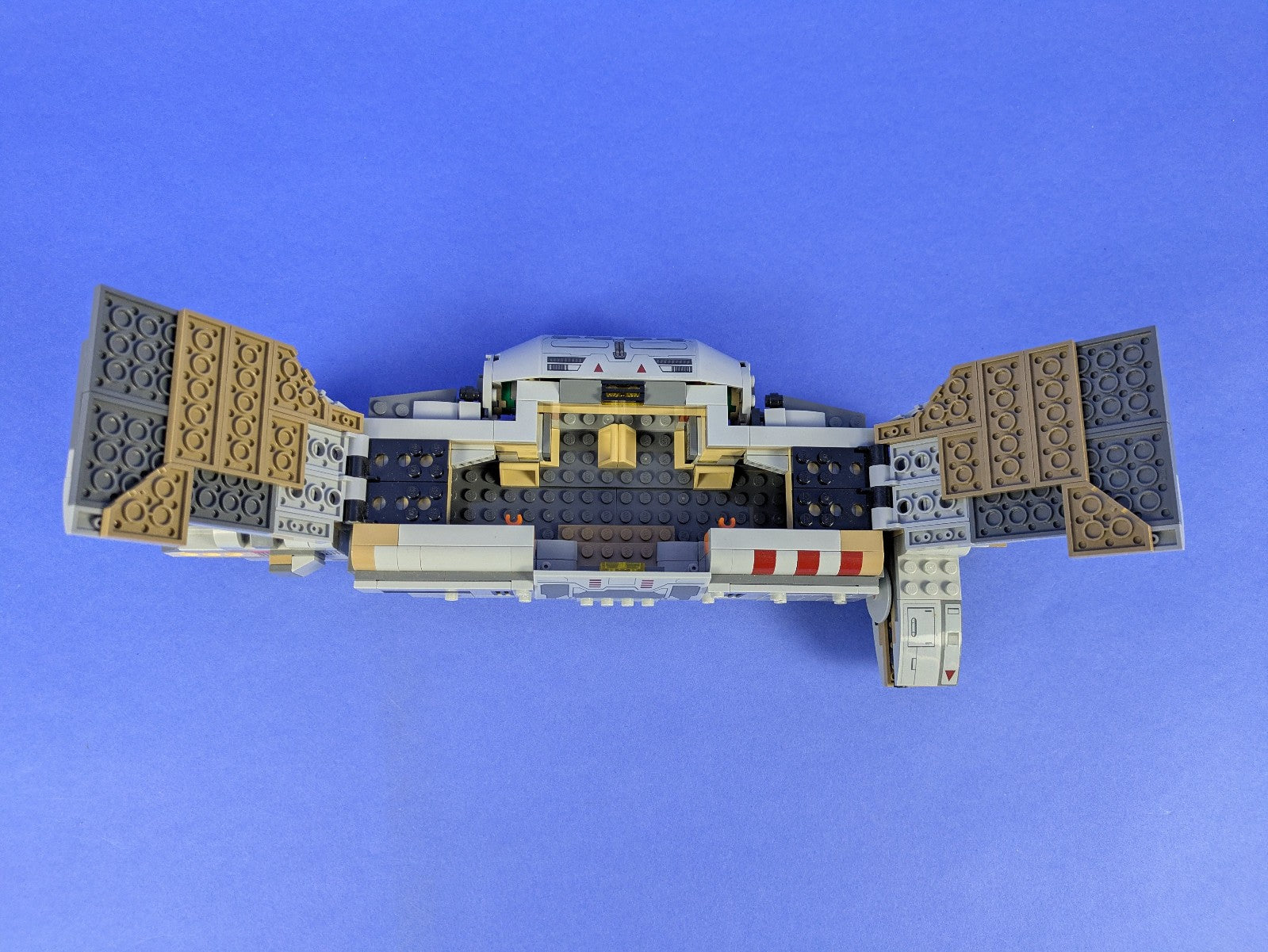 Lego Star Wars: Resistance Troop Transport Set 75140 - Incomplete Set