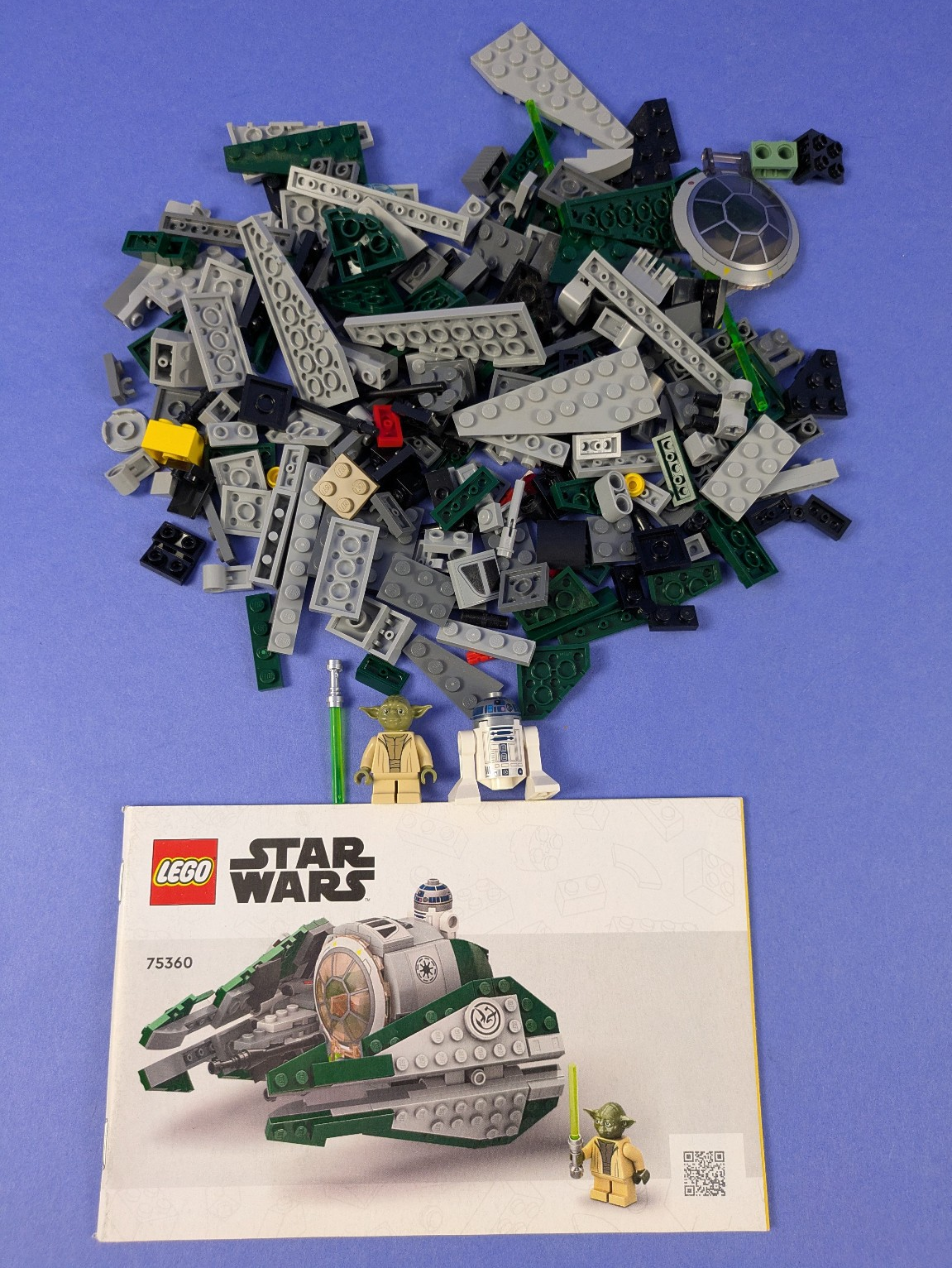LEGO Star Wars Yoda's Jedi Starfighter 75360 Complete Set Pre-Owned