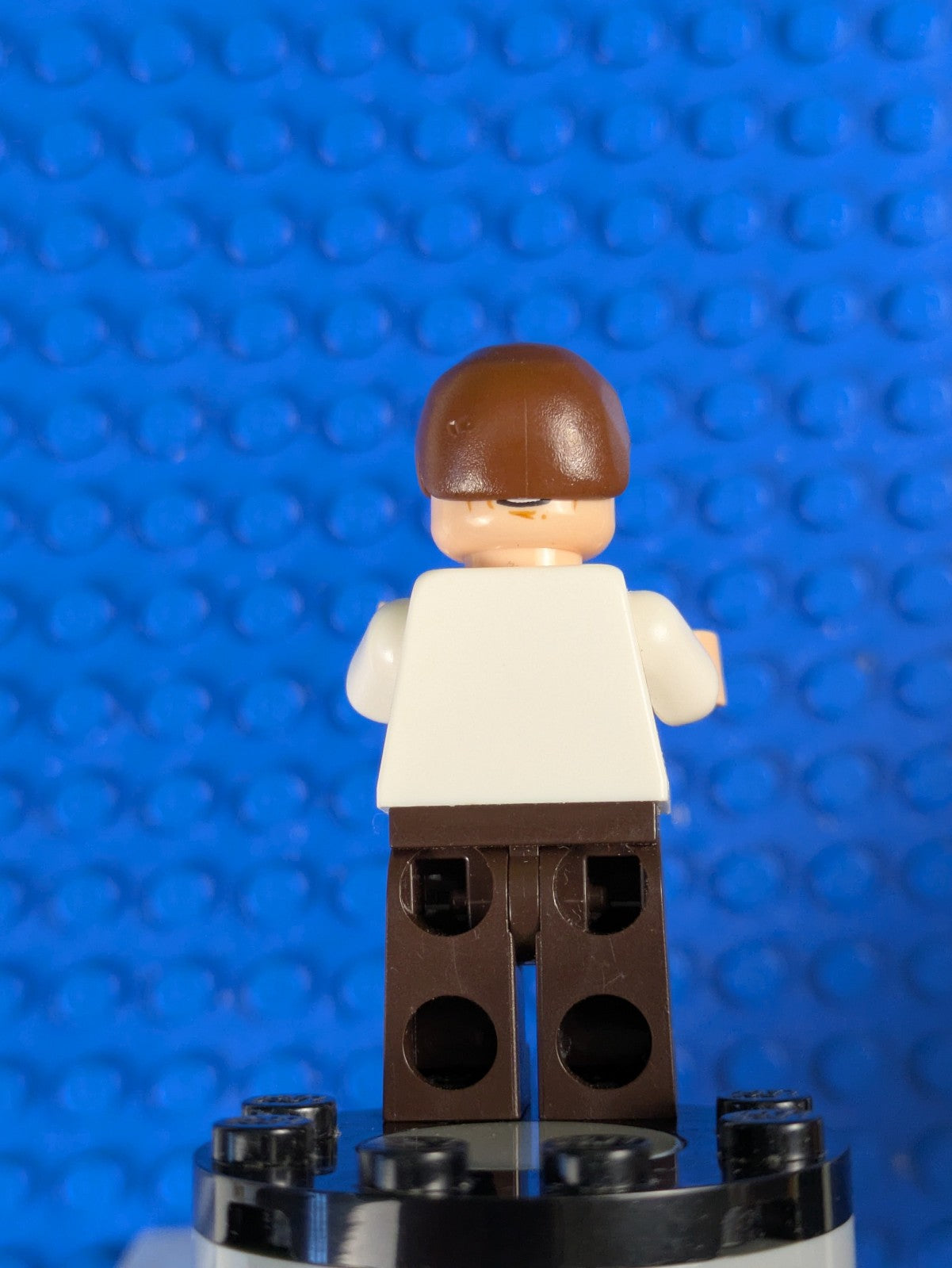 Lego Star Wars: Han Solo - White Shirt with Wrinkles on Front sw0714 Set 75137