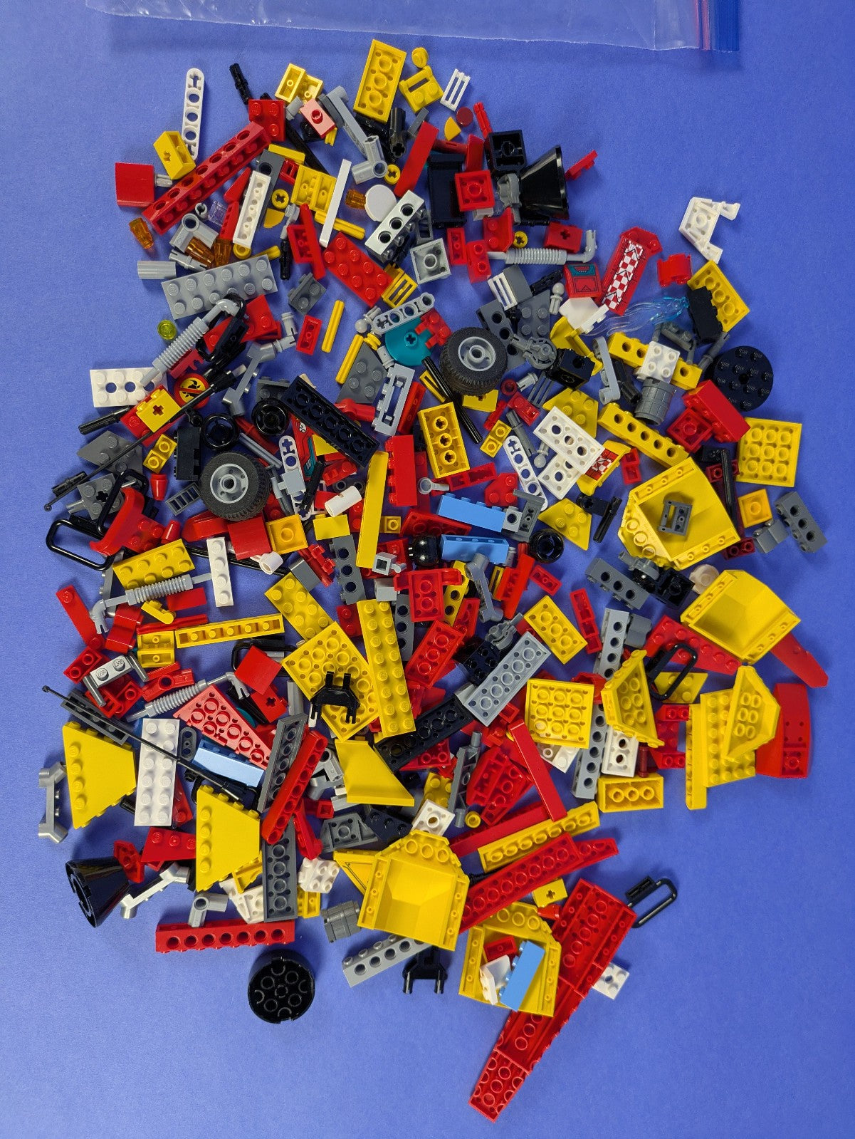 Lego Monkie Kid: Monkie Kid's Cloud Jet Set 80008 Incomplete Set