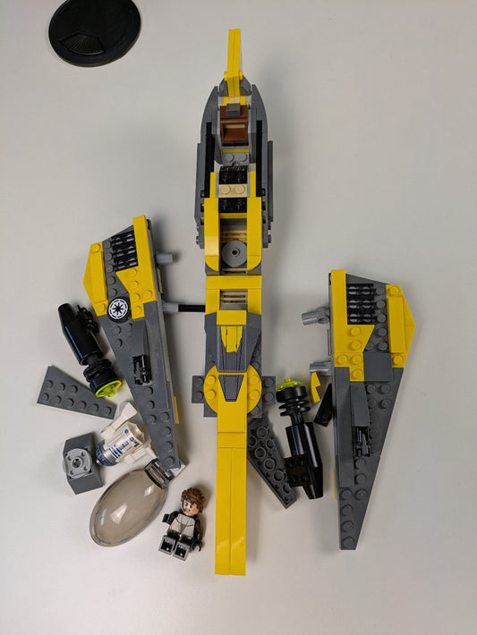 Lego Star Wars: Anakin's Jedi Starfighter Set 75214 - Complete Set