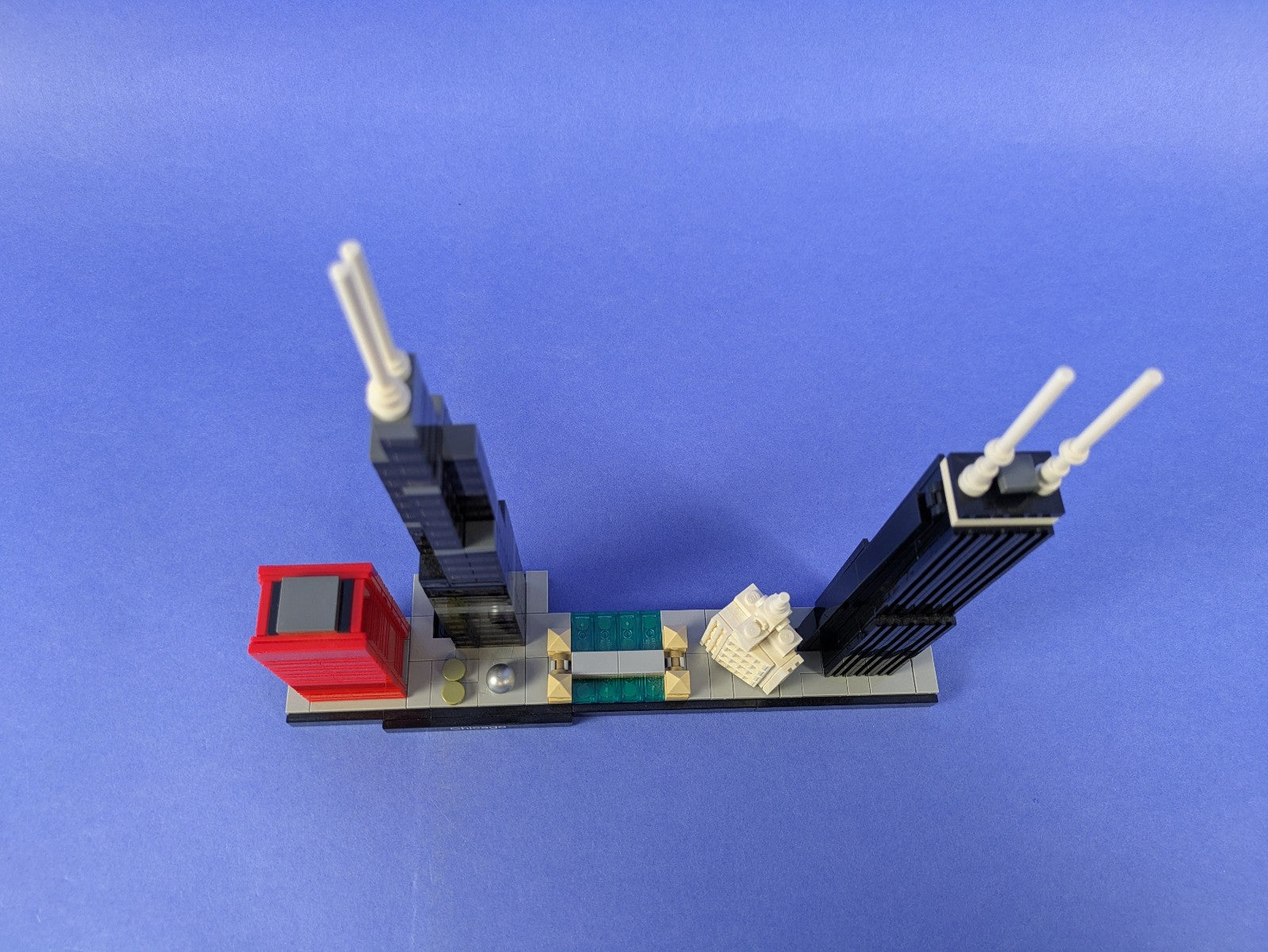Lego Architecture: Chicago Set 21033 Complete Set