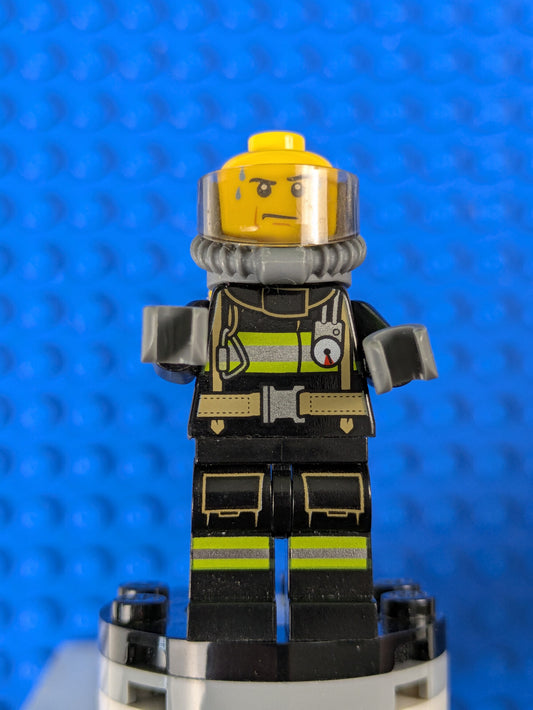 Lego Town: City: Fire - Reflective Stripes with Utility Belt cty0637 Set 60110