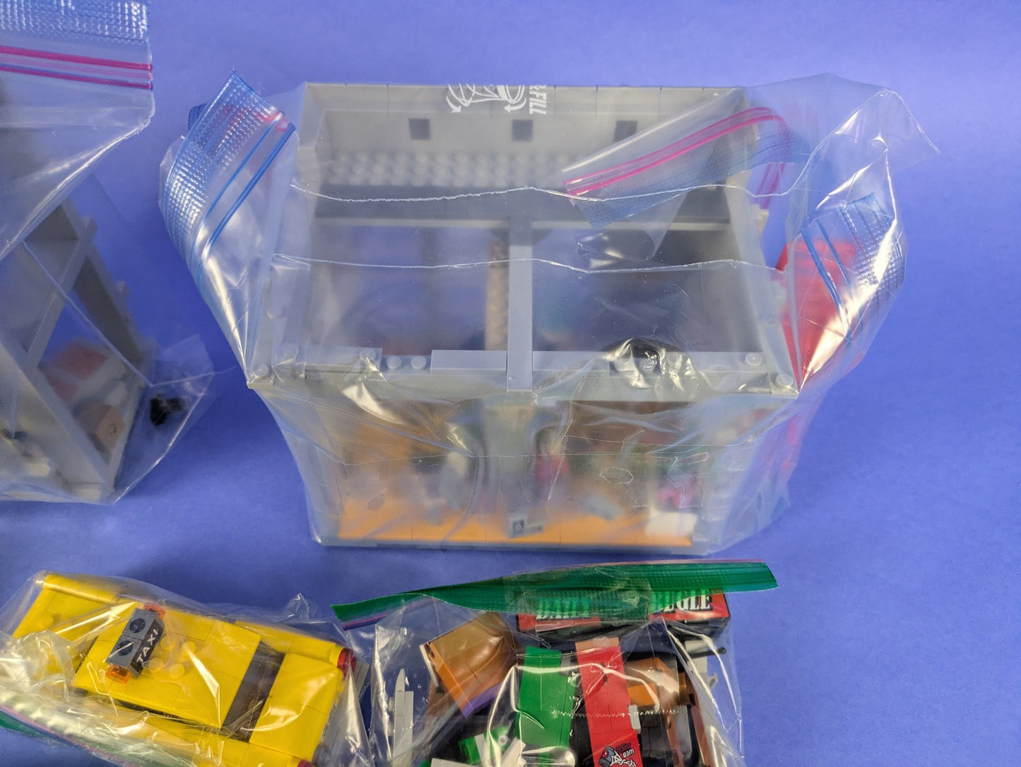 Lego Super Heroes: Spider-Man: Daily Bugle Set 76178 Incomplete Set