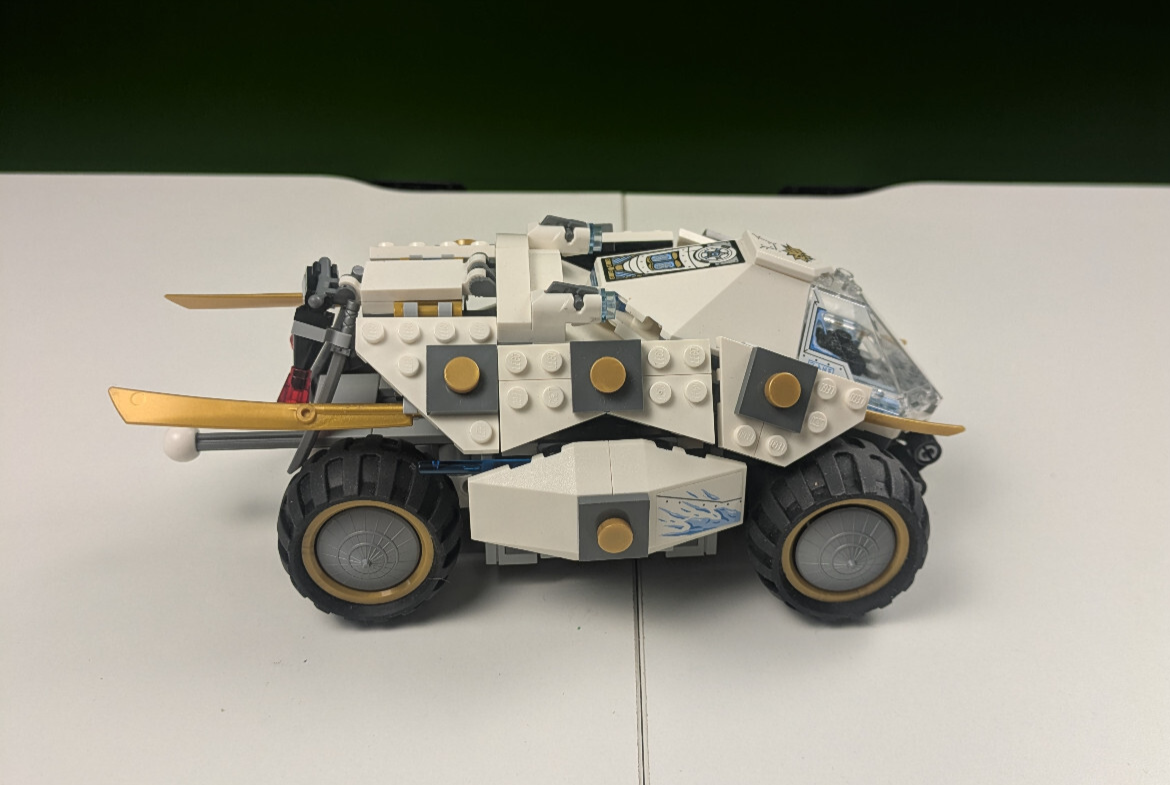 Lego NINJAGO: Day of the Departed: Titanium Ninja Tumbler Set 70588 - Incomplete
