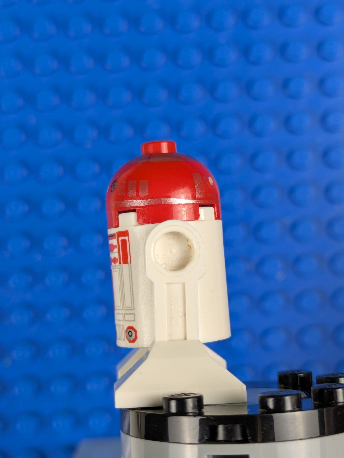 Lego Star Wars: Q7-Series / R4-P22 - Astromech Droid sw0534 Set 75039