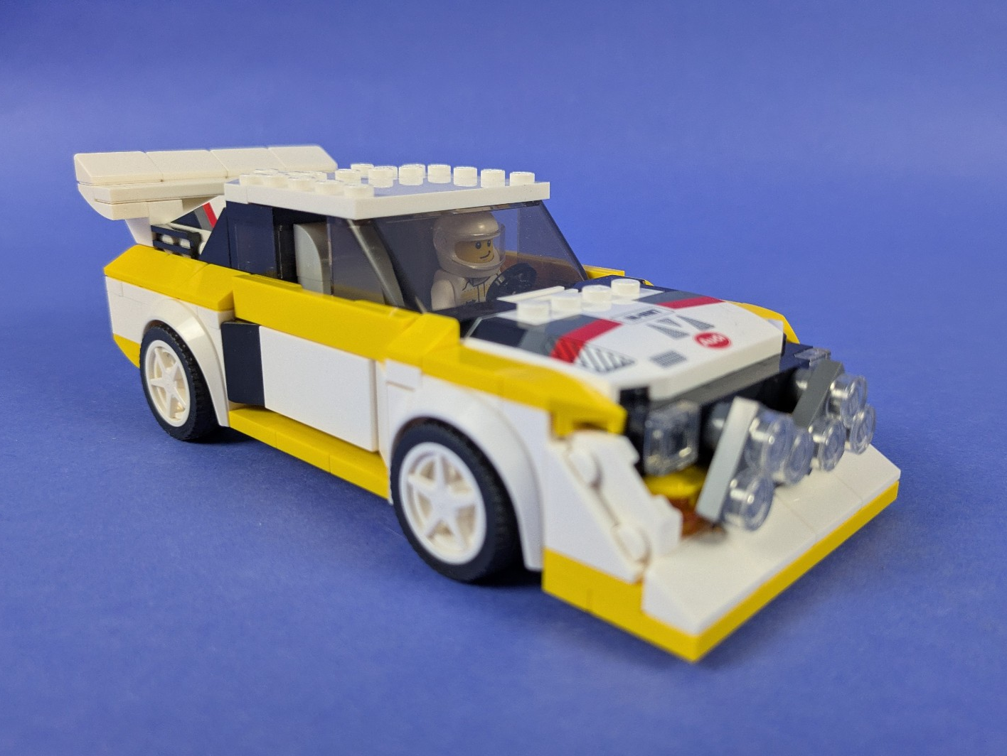 Lego SPEED CHAMPIONS: 1985 Audi Sport quattro S1 Set 76897 Complete Set