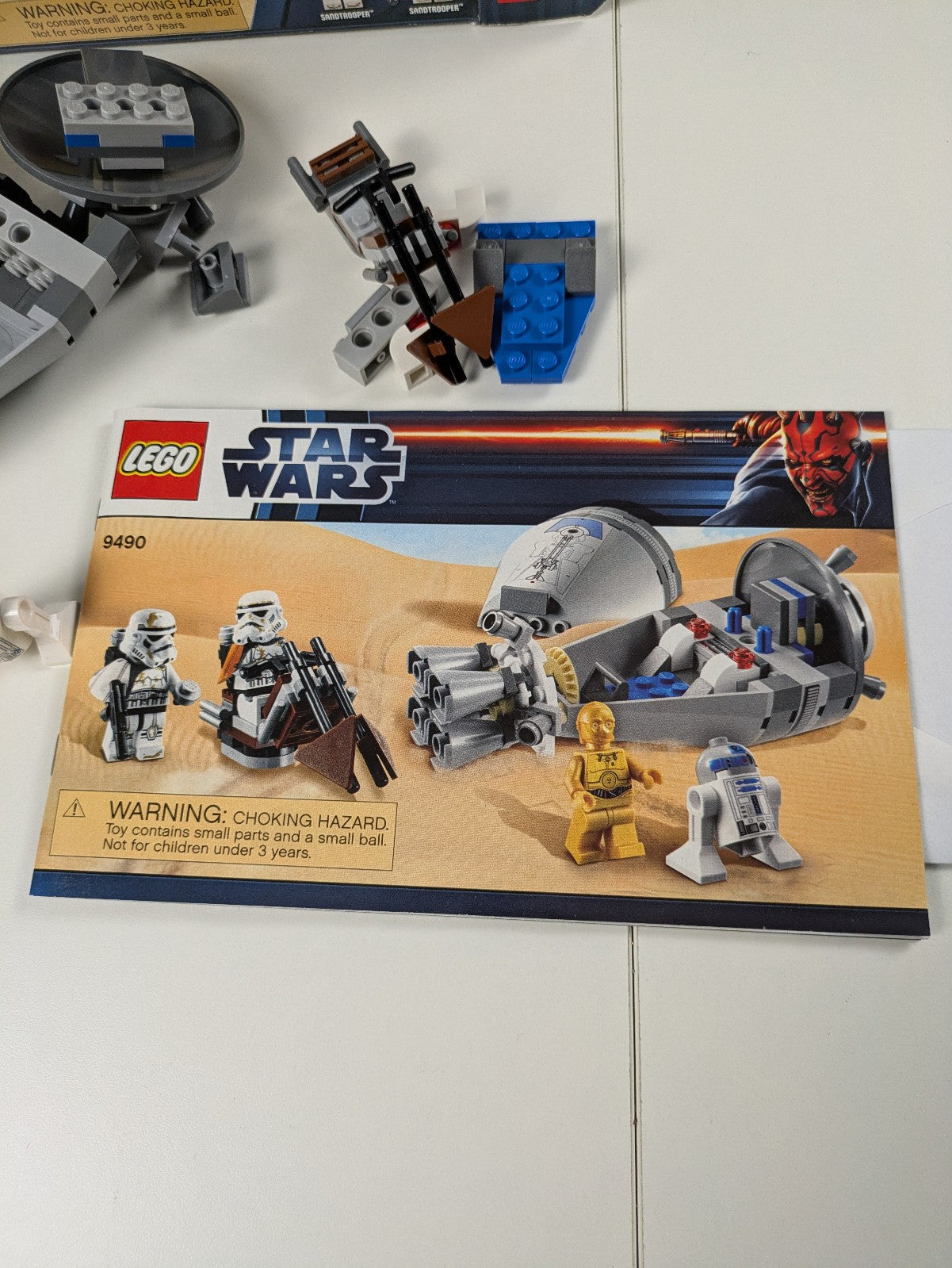 Lego Star Wars: Droid Escape Set 9490 - Complete Set