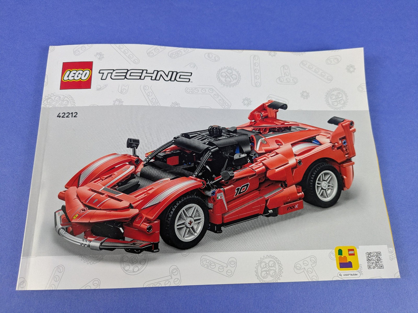 Lego Technic: Model: Race: Ferrari FXX K Set 42212 Complete Set