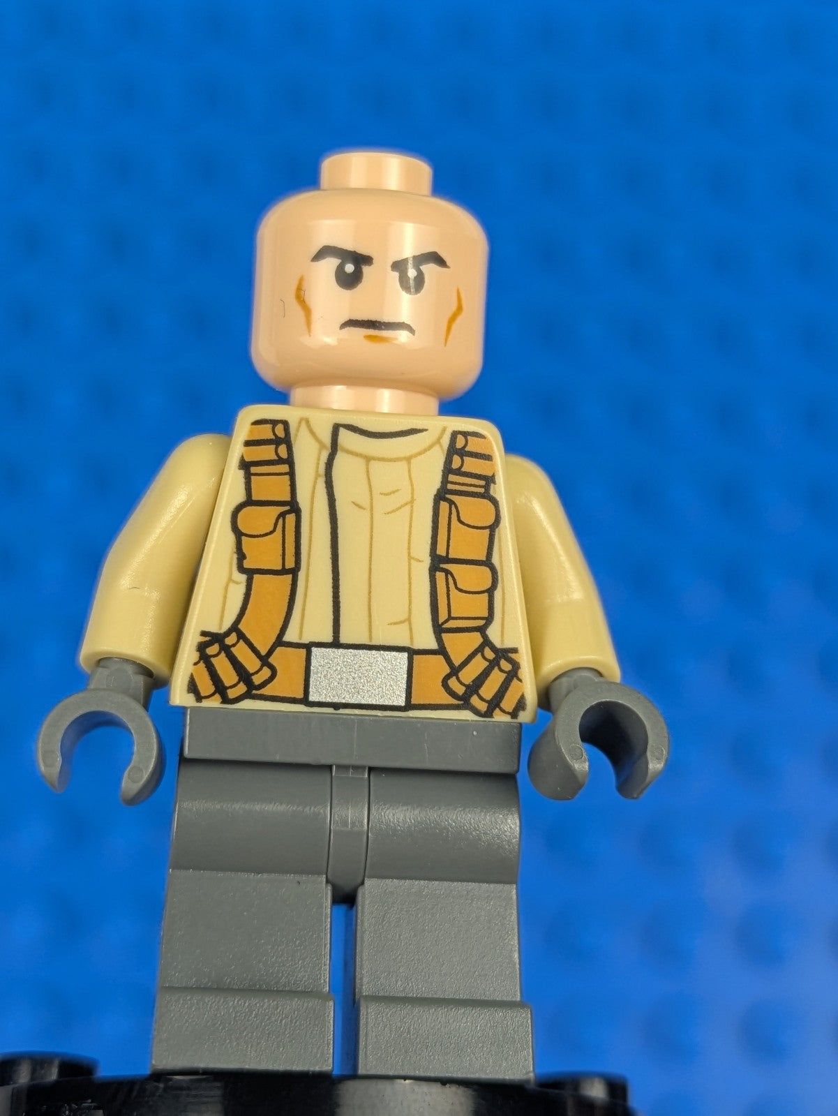 Lego Star Wars: Resistance Trooper - Tan Jacket sw0698 Set 75131