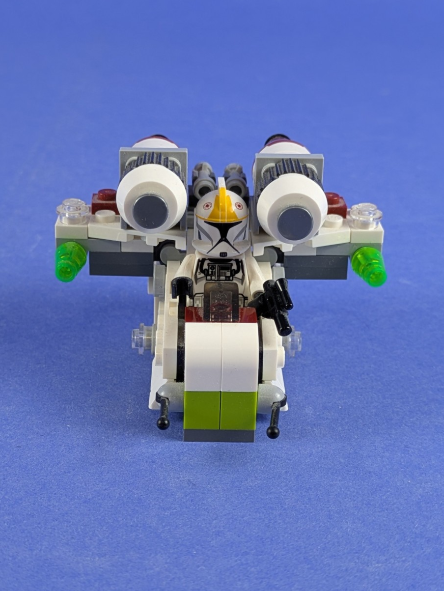 LEGO Star Wars Republic Gunship 75076 Complete Set Pre-Owned