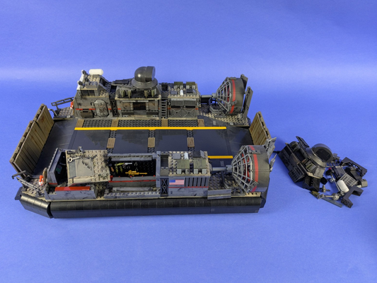 Mega Bloks Call of Duty Hovercraft Set DCL07 06859 - Hovercraft Only!