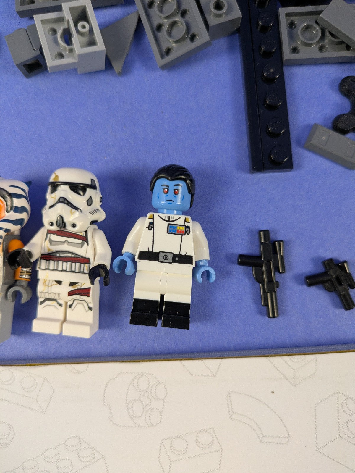 LEGO Star Wars Ahsoka Tano's Duel on Peridea 75385 Complete Set Pre-Owned