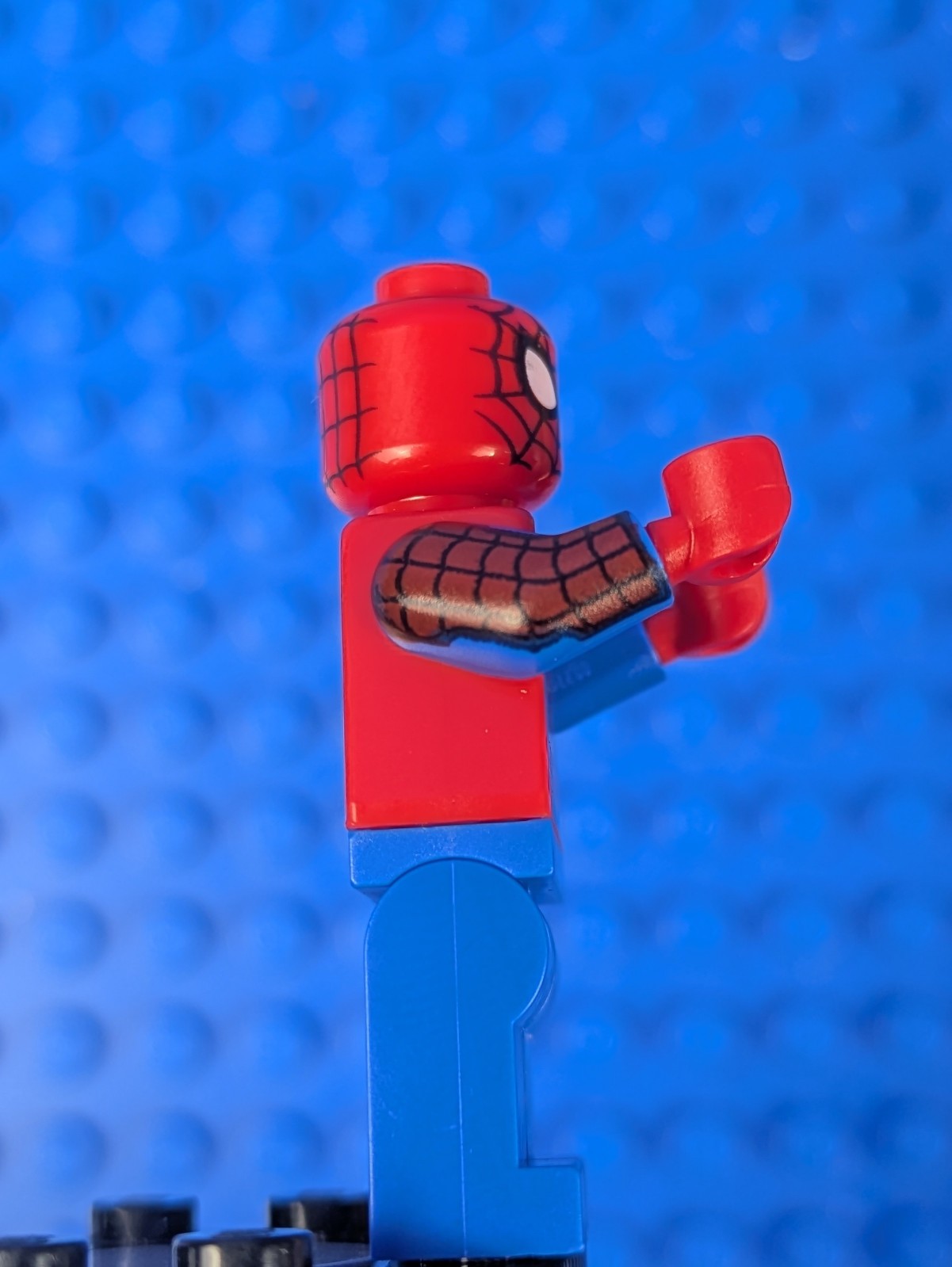 Lego Super Heroes: Spider-Man - Printed Blue Arms, Plain Legs sh0684 Set 76175