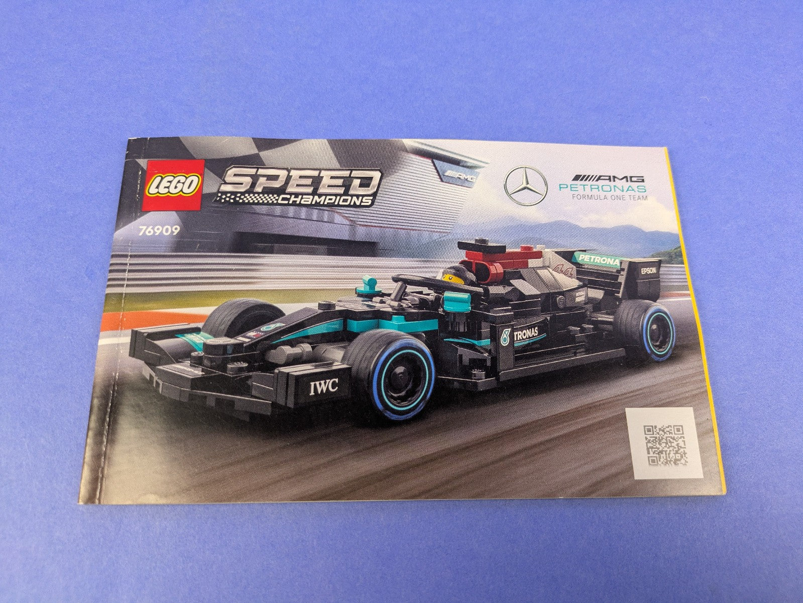 Lego SPEED CHAMPIONS: Mercedes-AMG F1 W12 E Performance & Mercedes-AMG Set 76909