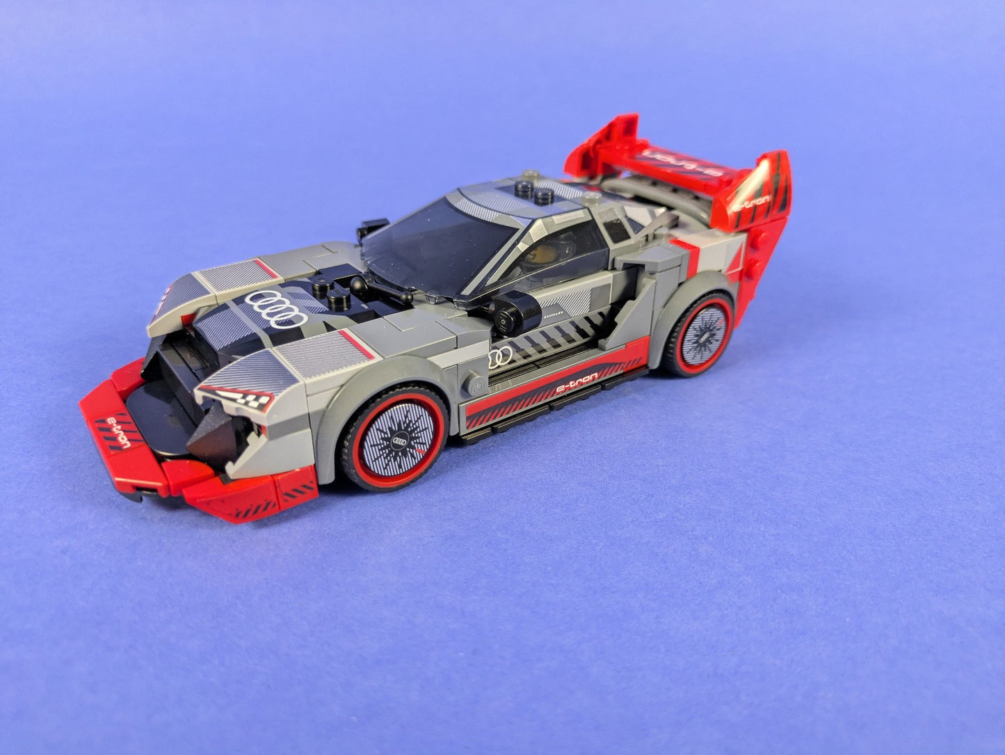 Lego SPEED CHAMPIONS: Audi S1 e-tron quattro Set 76921 Complete Set
