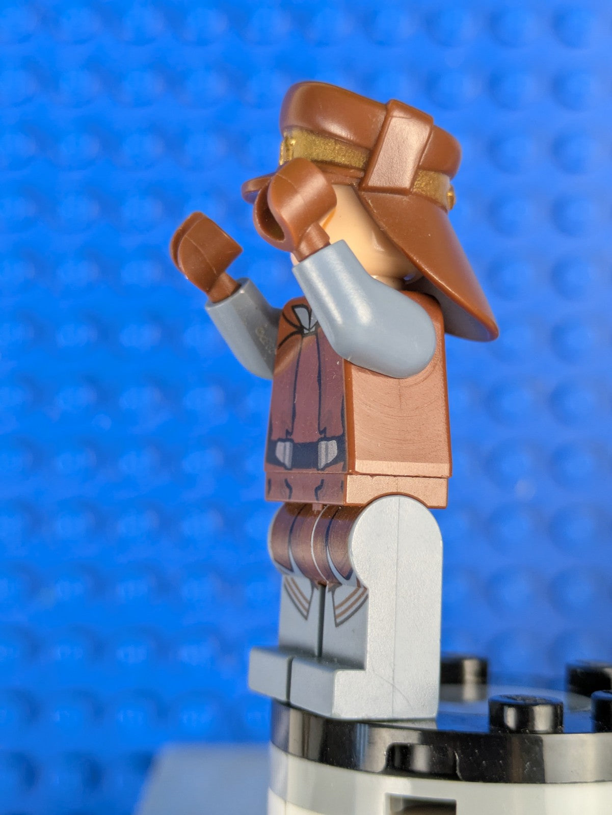 Lego Star Wars: Naboo Security Officer - Light Nougat Head sw0638 Set 75091