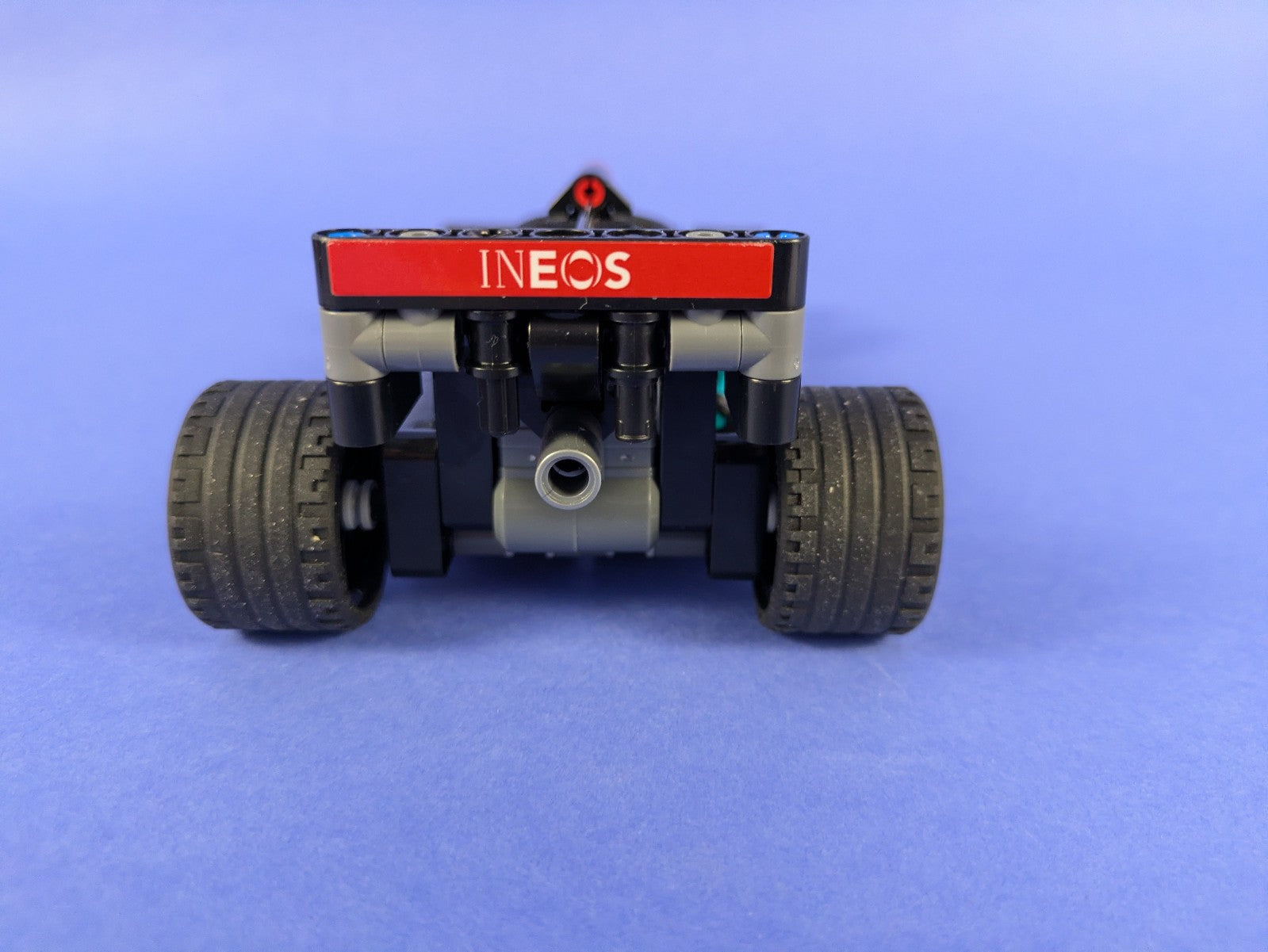 Lego Technic: Model: Race: Mercedes-AMG F1 W14 Pull-Back Set 42165 Complete Set