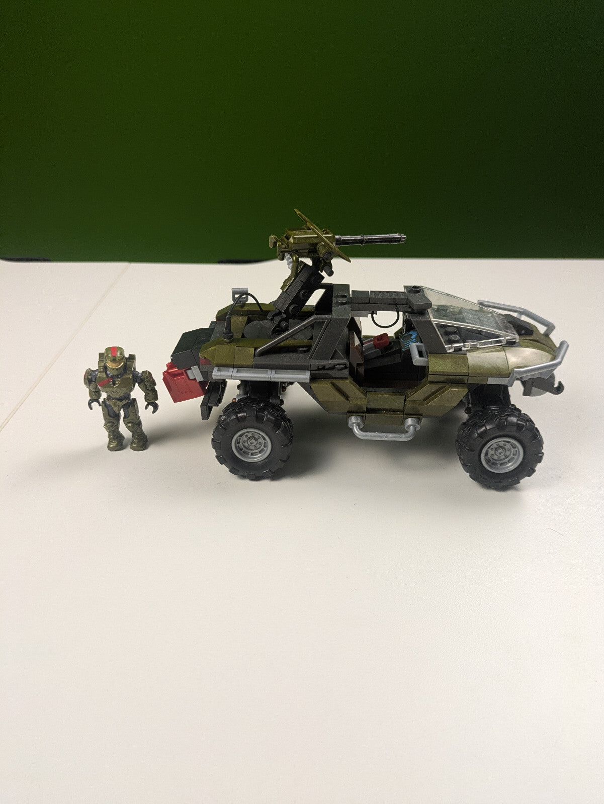 HALO Mega Bloks Construx Warthog Rally GNB25 (2020) - Master Chief & Warthog