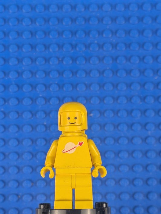 Lego Space: Classic Space: Classic Space - Yellow with Air Tanks sp007 Set 6950