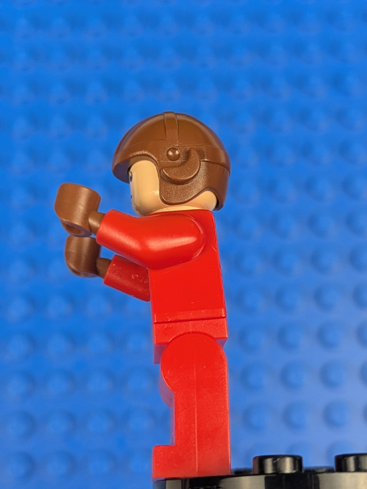 Lego Star Wars: Naboo Fighter Pilot - Red Jumpsuit sw0340 Set 7877