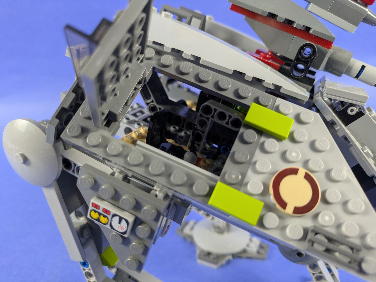 Lego Star Wars: Episode 3: AT-AP Walker Set 7671 Complete Set