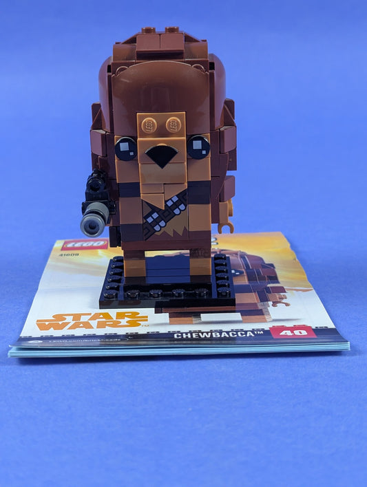 LEGO BrickHeadz Star Wars Chewbacca 41609 Complete Set Pre-Owned