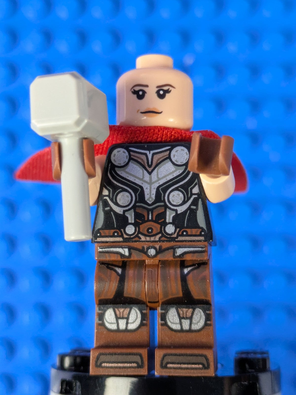 Lego Super Heroes: Mighty Thor (Jane Foster) sh0815 Set 76208