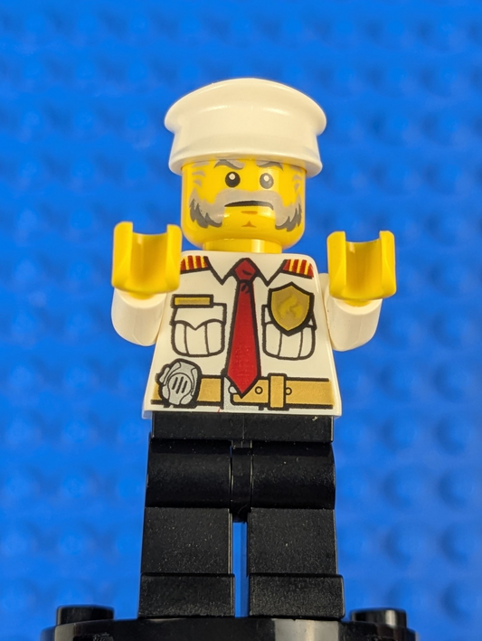 Lego Town: City: Fire: Fire Boat Captain - White Shirt cty0647 Set 60109