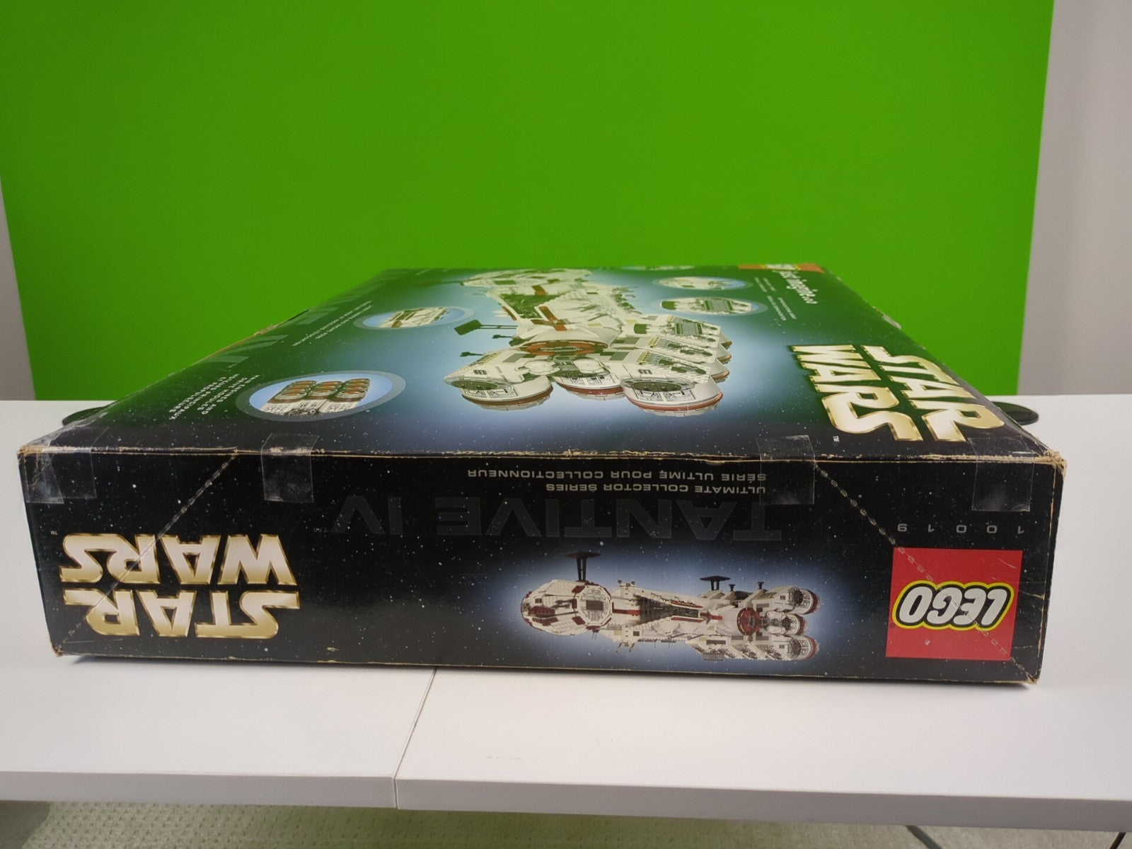 Lego Star Wars: Rebel Blockade Runner - UCS 10019 (Tantive IV) - BRAND NEW!