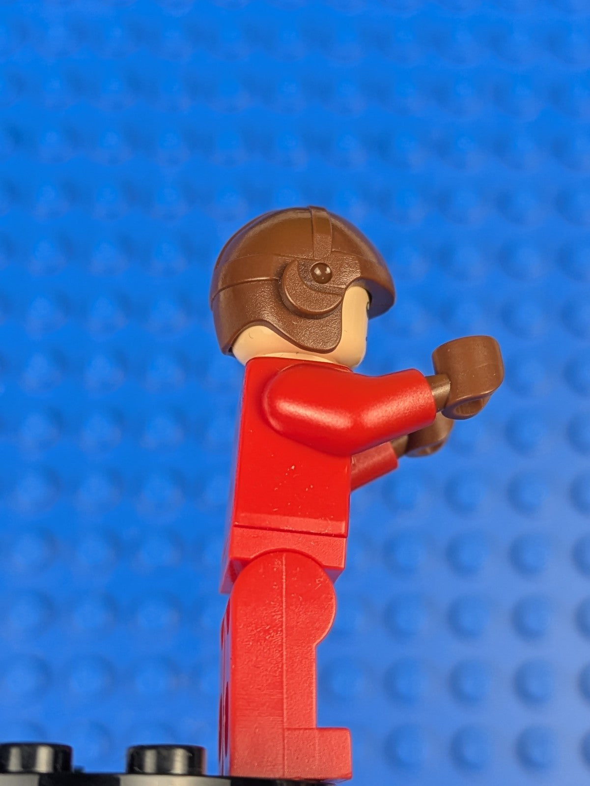 Lego Star Wars: Naboo Fighter Pilot - Red Jumpsuit sw0340 Set 7877