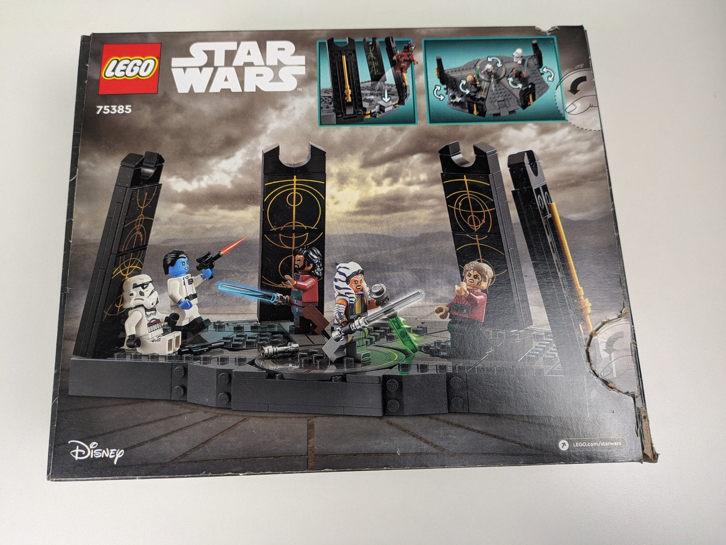 Lego Star Wars: Ahsoka Tano's Duel on Peridea Set 75385 Complete Set