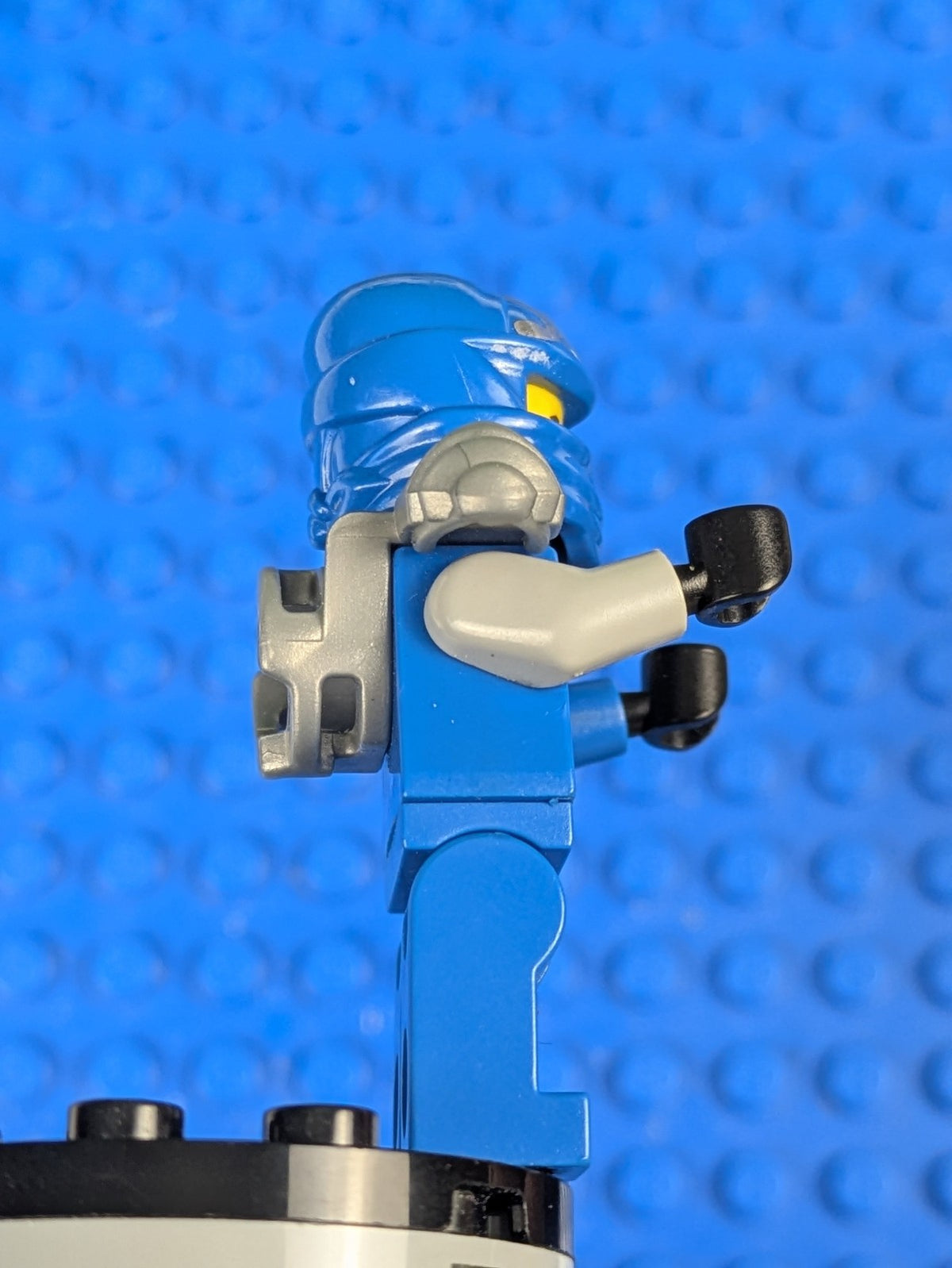 Lego NINJAGO: Rise of the Snakes: Jay ZX - Shoulder Armor njo0047 Set 9449