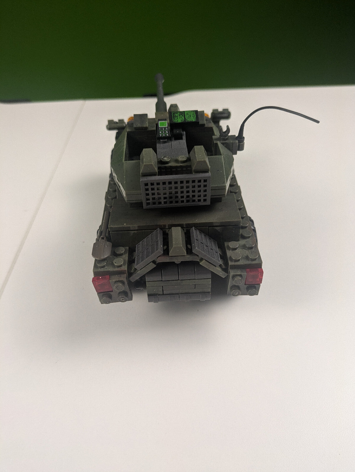 Mega Bloks Call of Duty APC Invasion Building Set DCL09 06856 - Tank Only!