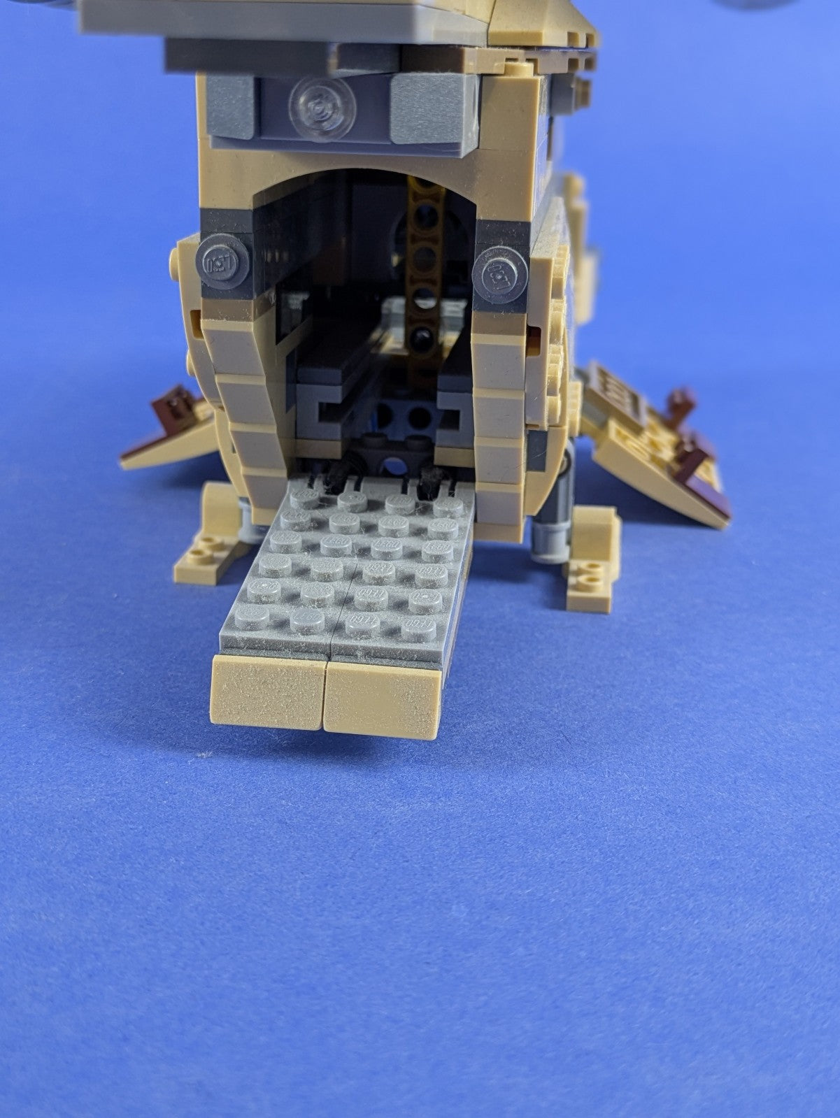 LEGO Star Wars Wookiee Gunship 75084 Incomplete Set Pre-Owned