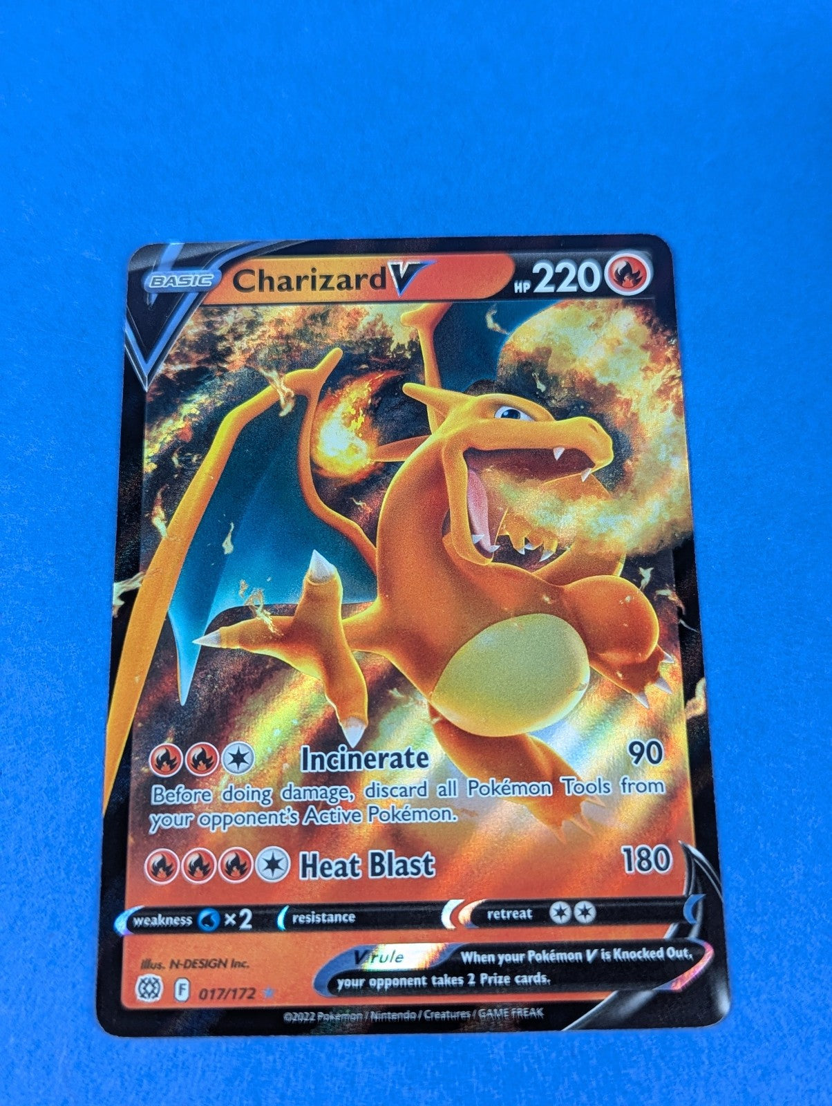 Charizard V - 017/172 - Rare Holo V Brilliant Stars - Pokemon Card - NM