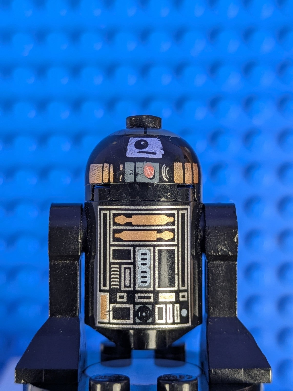 Lego Star Wars: R2-Q5 - Astromech Droid sw0213 Sets 6211, 7958