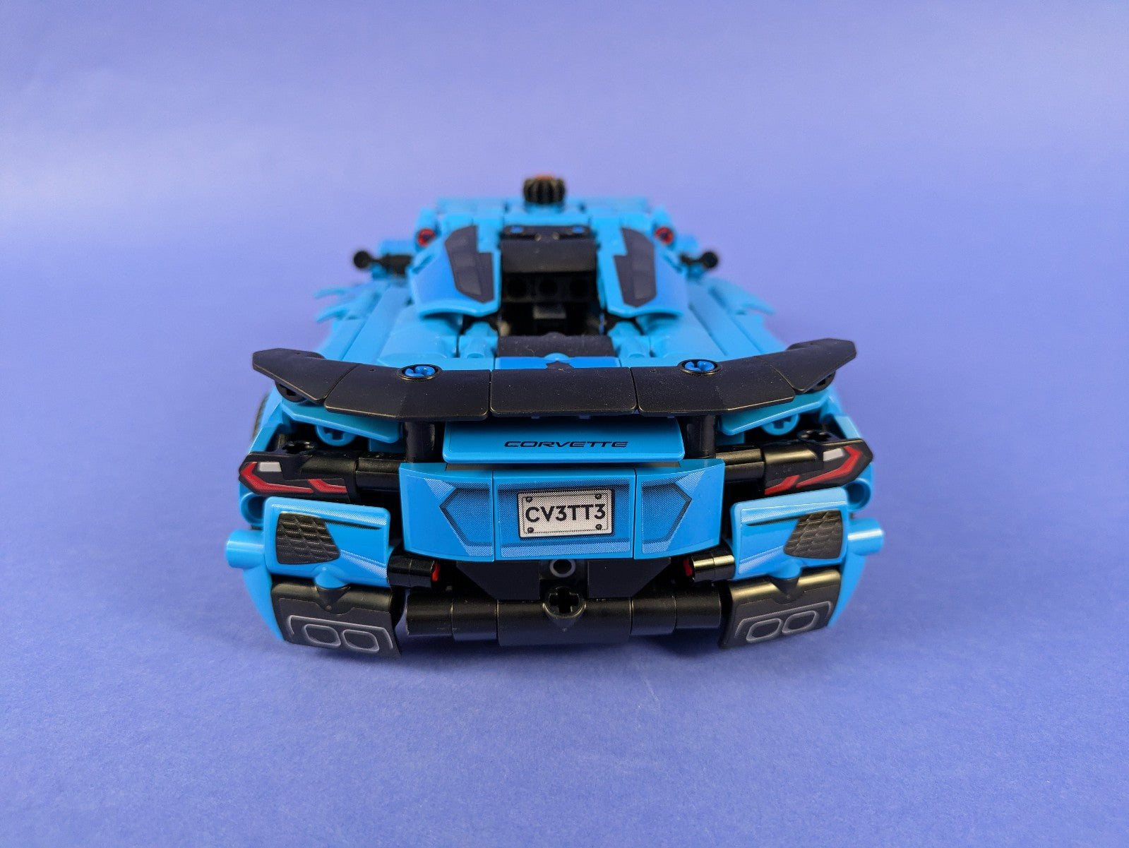 Lego Technic: Model: Race: Chevrolet Corvette Stingray Set 42217 Complete Set