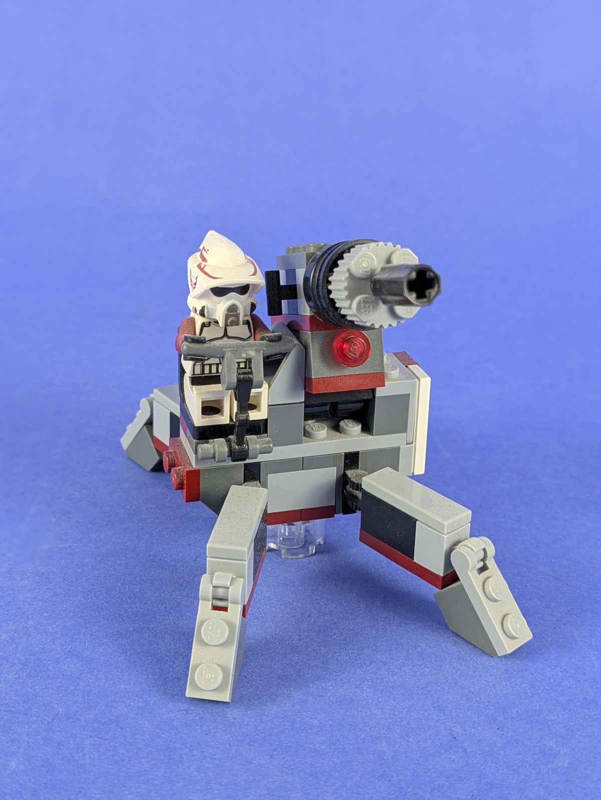 LEGO Star Wars Elite Clone Trooper & Commando Droid Battle Pack 9488 Pre-Owned