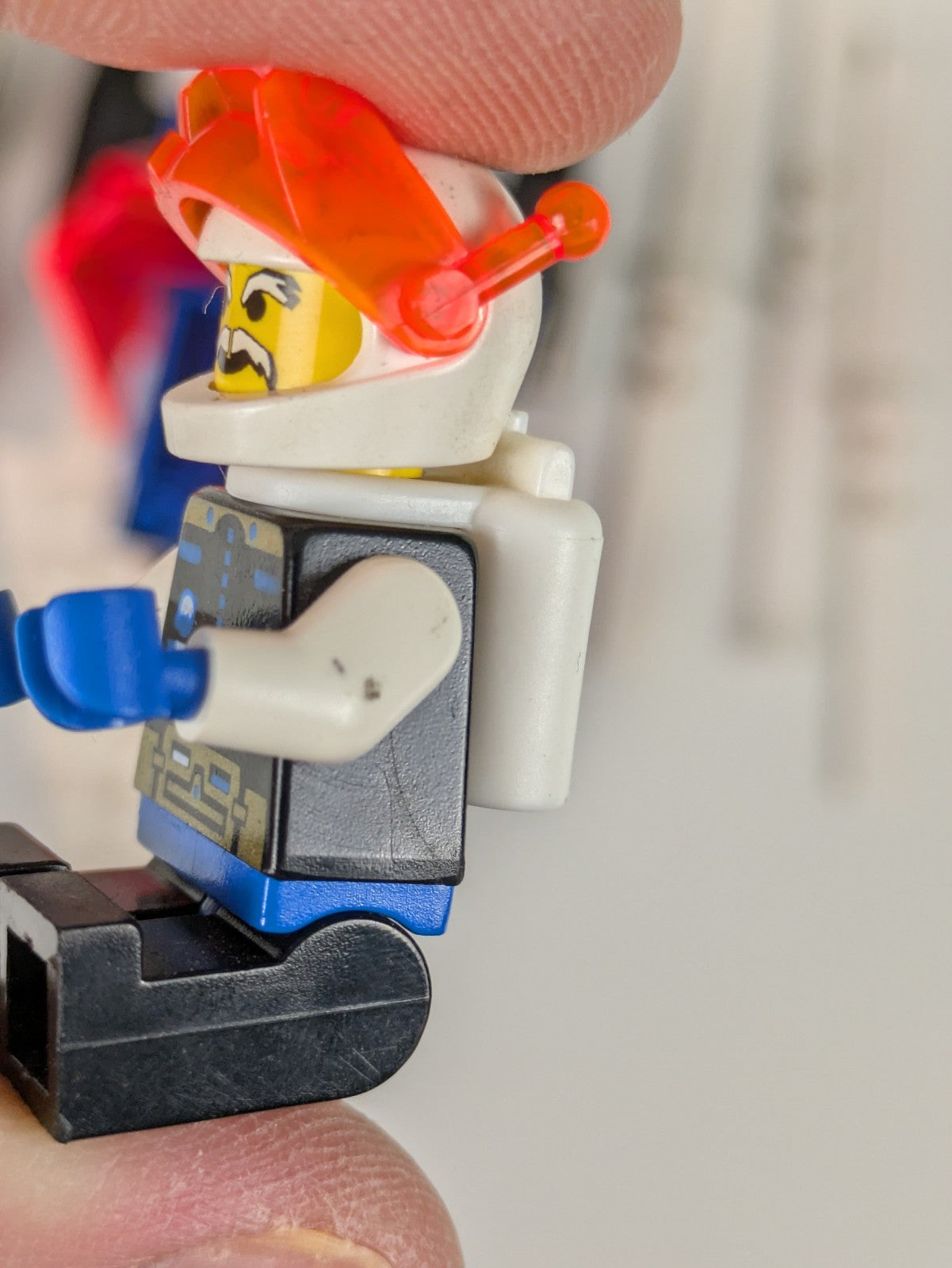 Lego Space: Ice Planet 2002: Deep Freeze Defender Set 6973