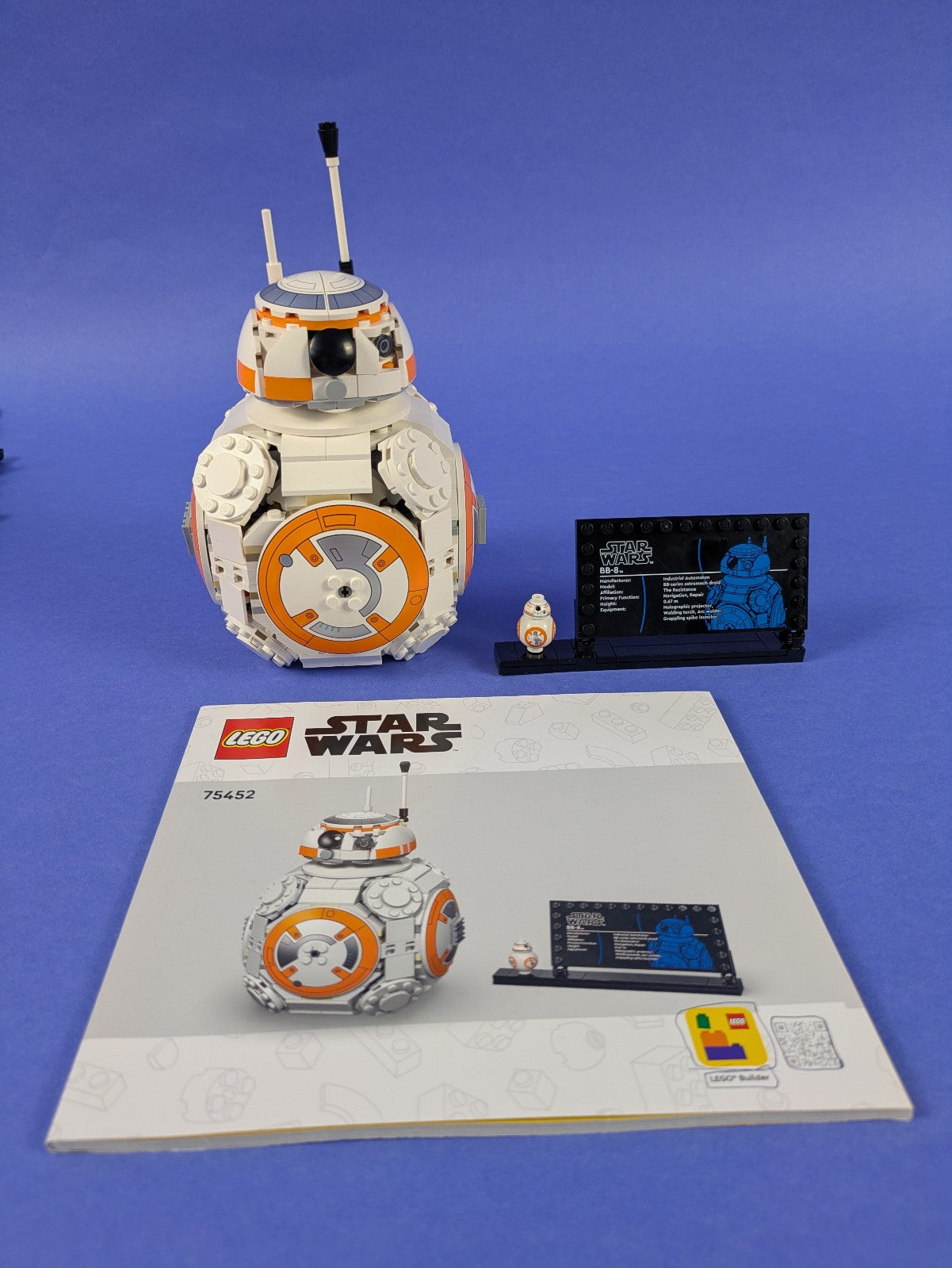 Lego Star Wars: Sculptures: BB-8 Set 75452 Complete Set