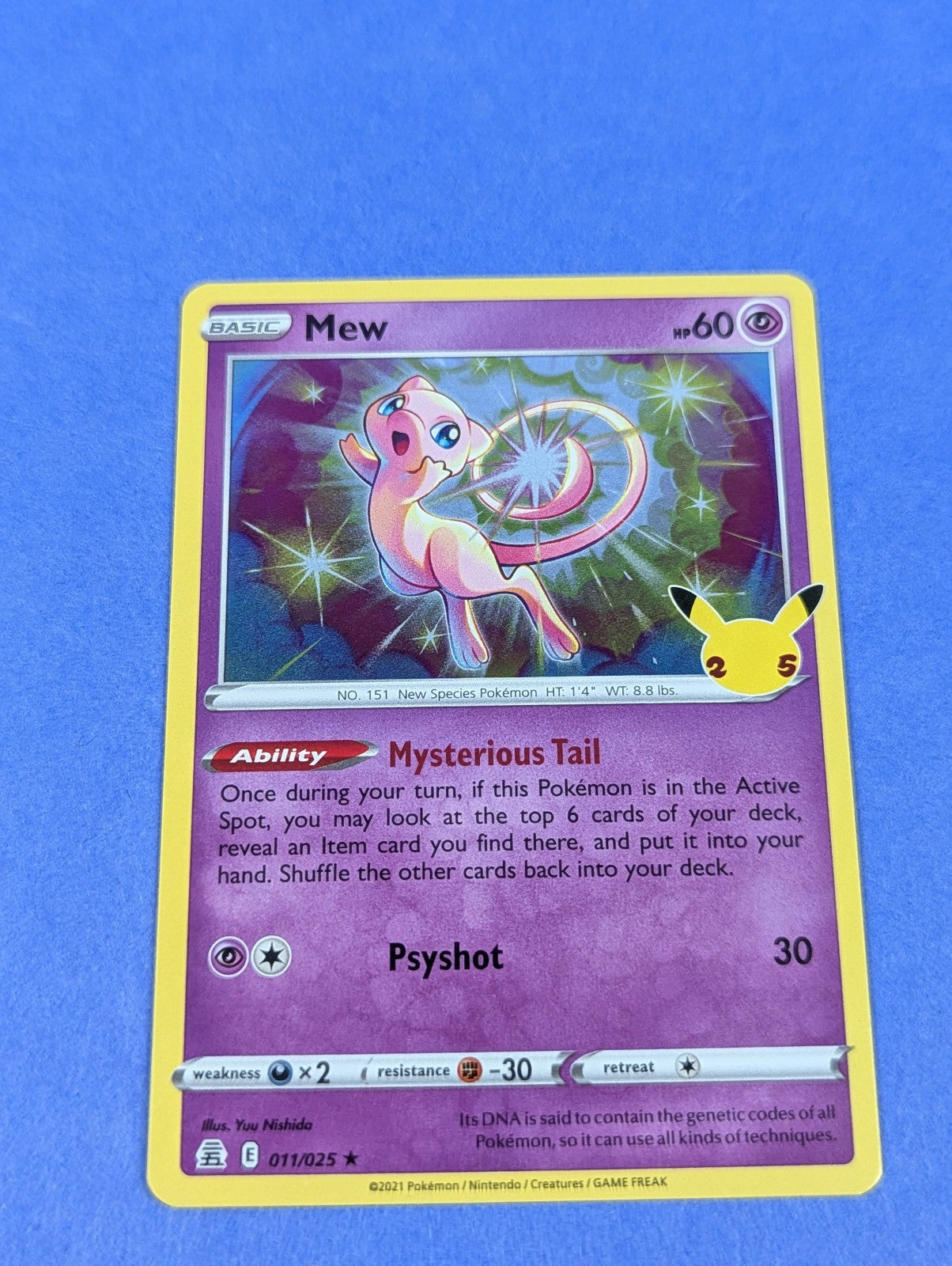 Mew - 011/025 - Holo Rare Celebrations - Pokemon Card - LP