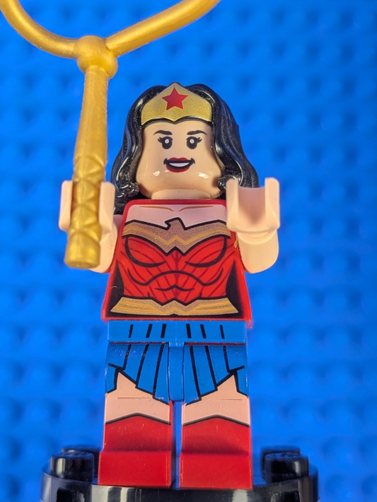 Lego Super Heroes: Justice League: Wonder Woman - Gold Tiara sh0456 Set 76097