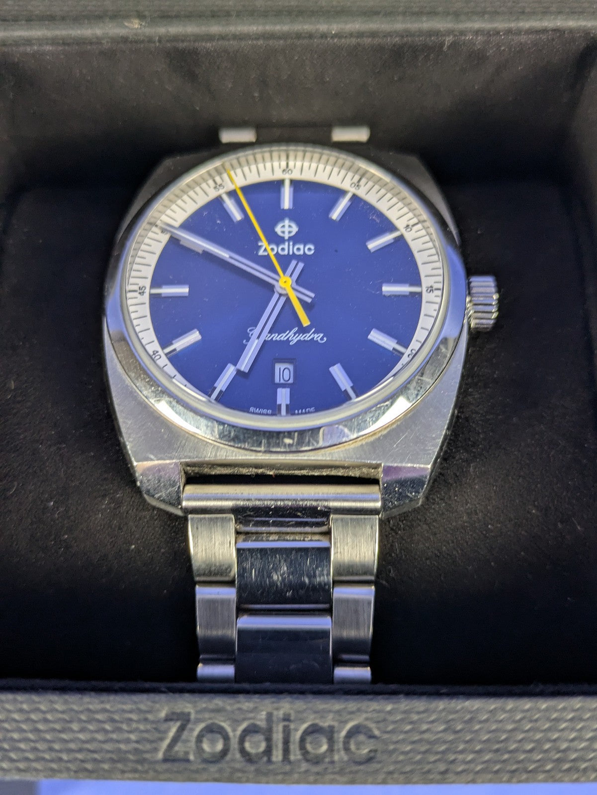 ZODIAC Grandhydra Quartz ZO9950 Stainless Steel Men's Watch with Box