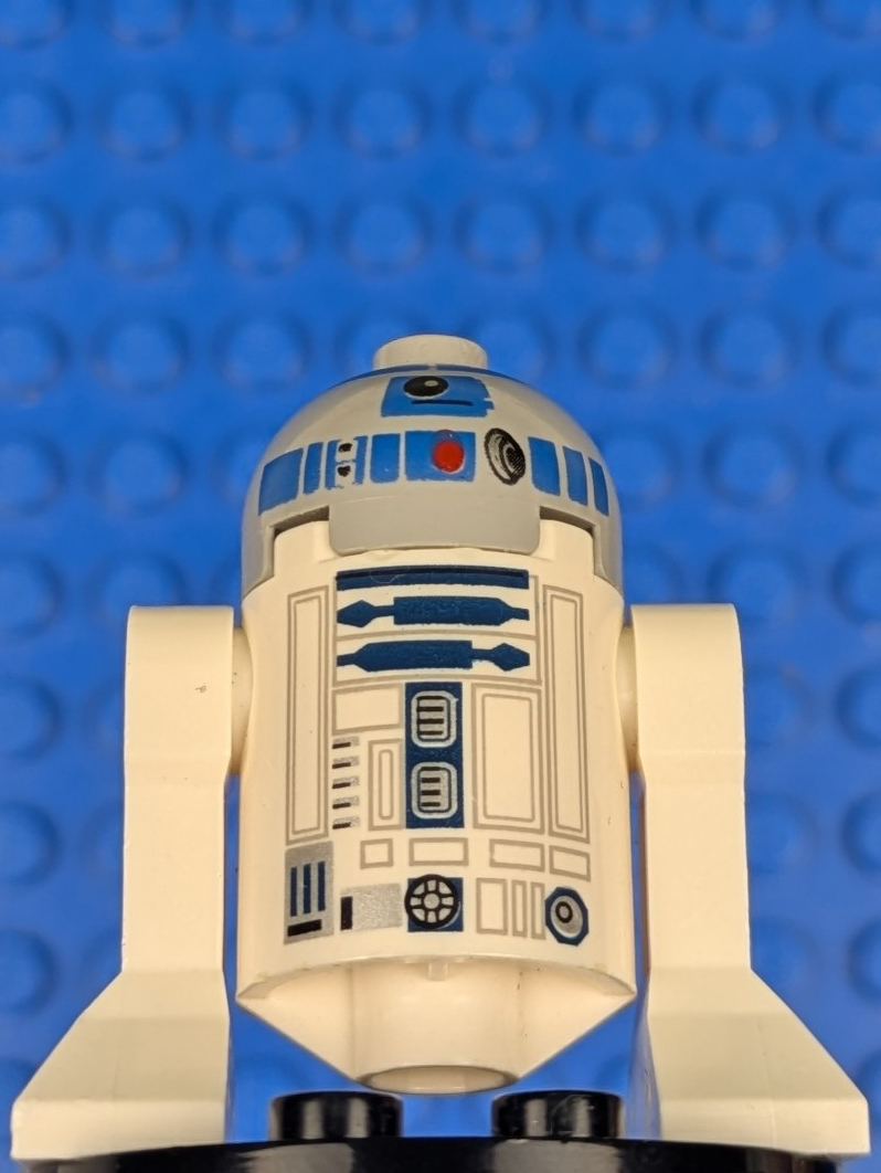Lego Star Wars: R2-D2 - Astromech Droid sw0217 Sets 10188, 9490