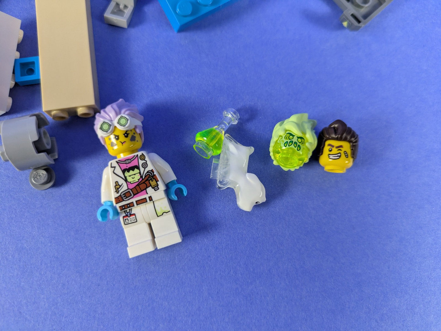 Lego Hidden Side: J.B.'s Ghost Lab Set 70418 Incomplet Set